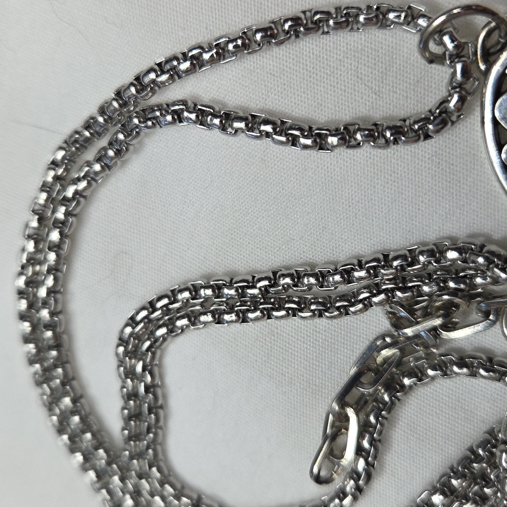 BRIGHTON Silver toned Casablanca Collection Tassle Necklace With Pendant - Picture 6 of 9